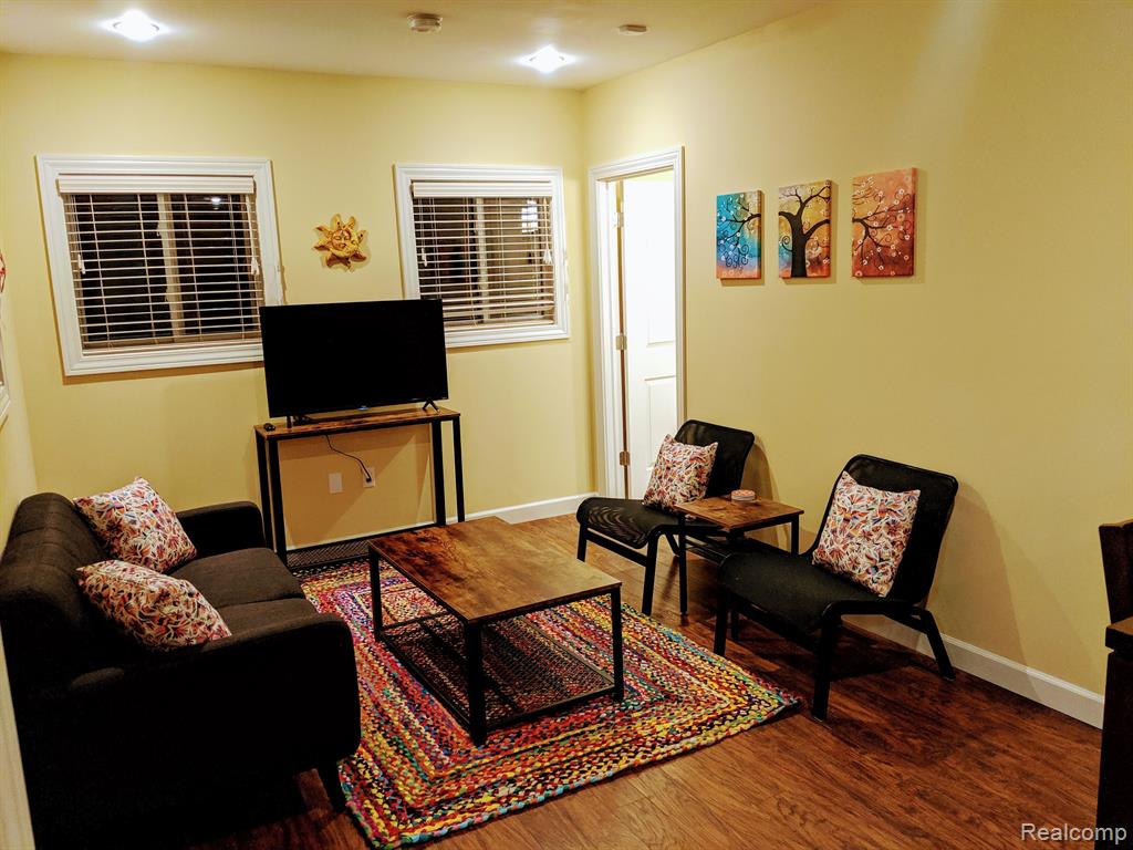 2455 MILITARY Street, Port Huron, MI, 48060