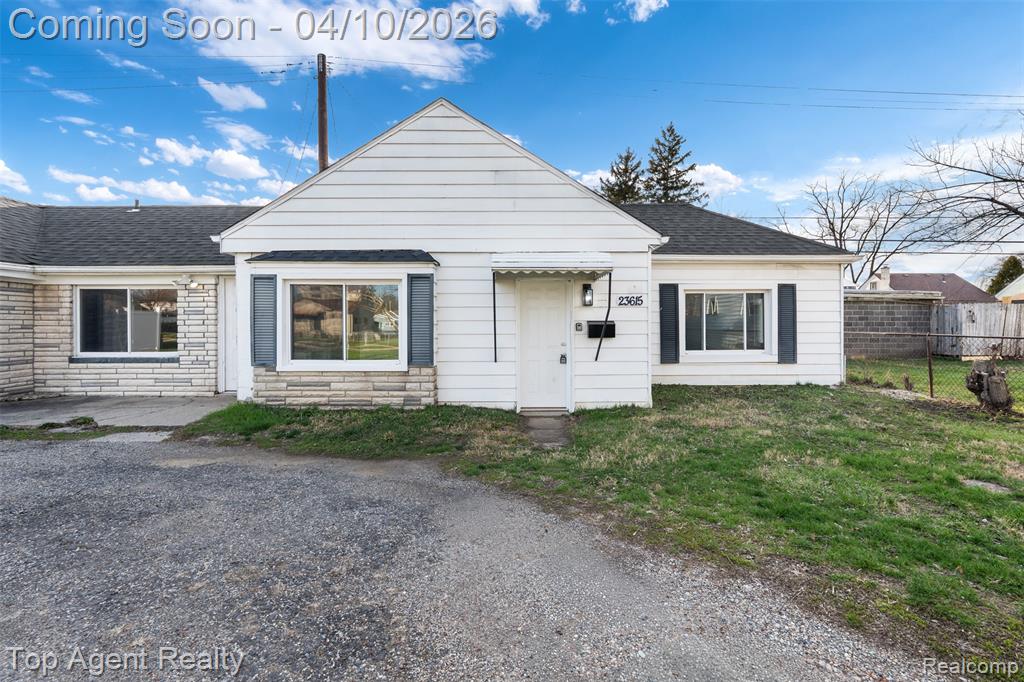 23615 Columbus Avenue, Warren, MI 48089 — Photo 8