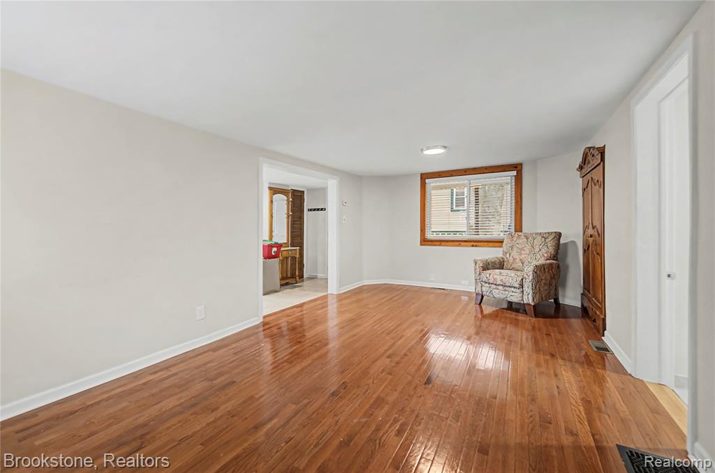1400 Ora Road, Oxford, MI 48371 — Photo 7