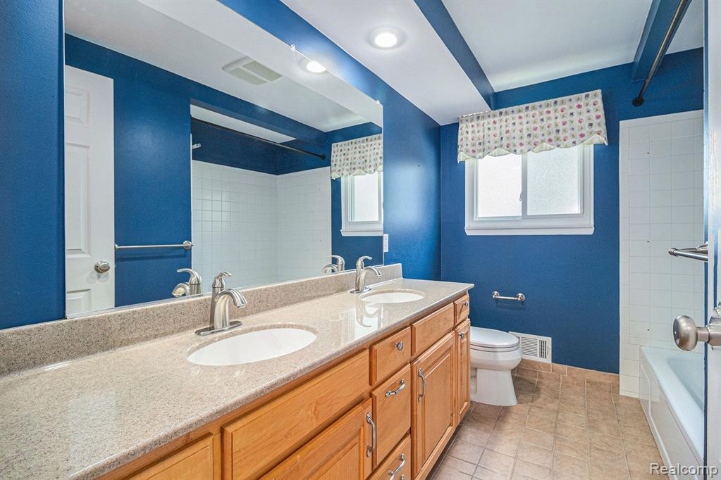 7370 Irongate Road, Canton, MI 48187 — Photo 30