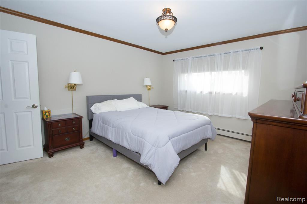 30208 Maplegrove Street, Saint Clair Shores, MI 48082 — Photo 25