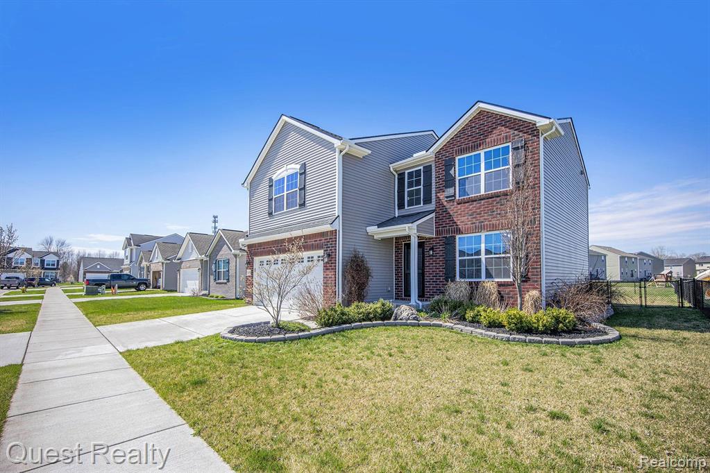 58498 WESTMOORE Circle, New Haven, MI 48048 — Photo 2