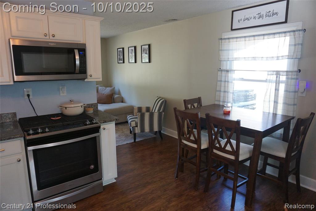 3657 Coleport Street, Orion, MI — Photo 6
