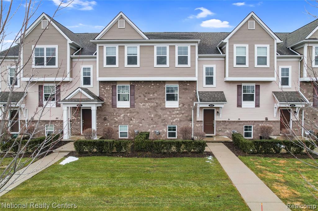 3127 Chambers W, Wixom, MI 48393 — front exterior