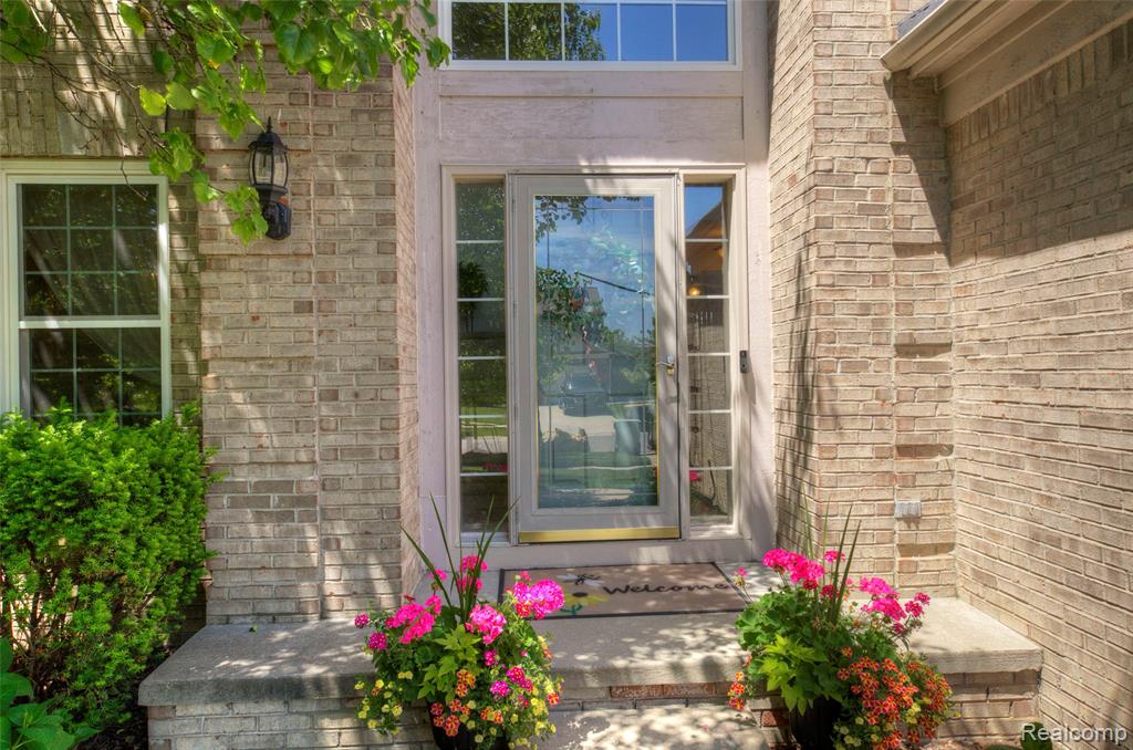 4728 Sherwood Circle, Canton, MI 48188 — Photo 3