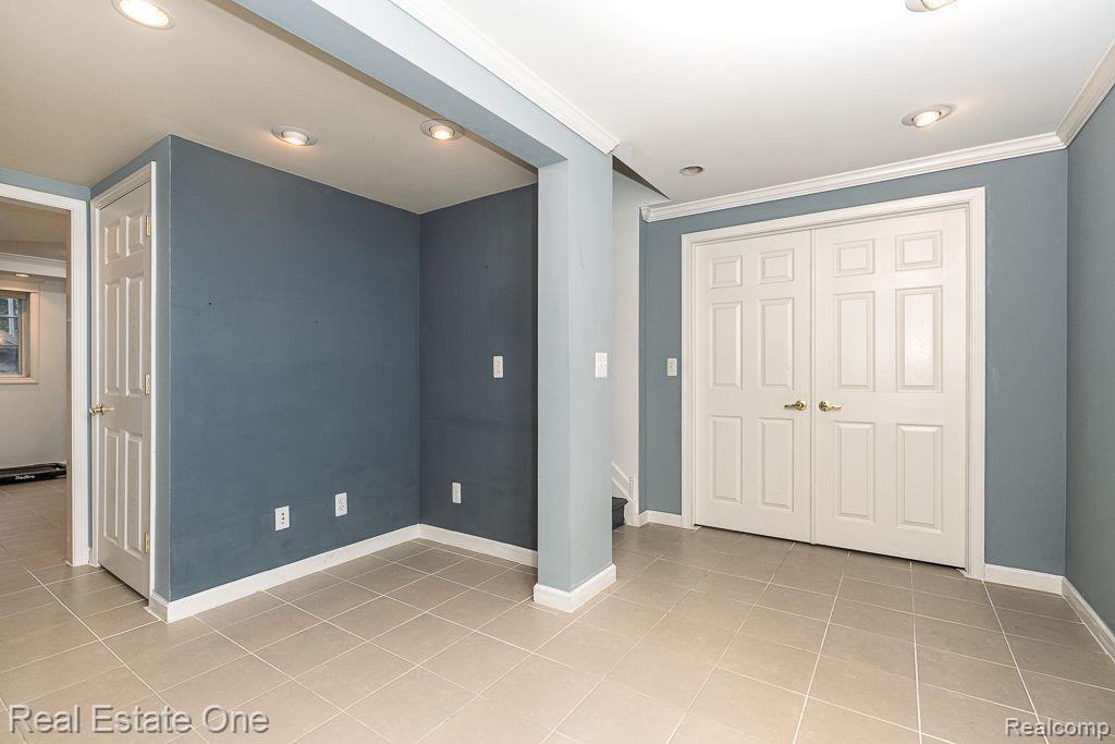 743 Caribou Court, Rochester, MI 48307 — Photo 34