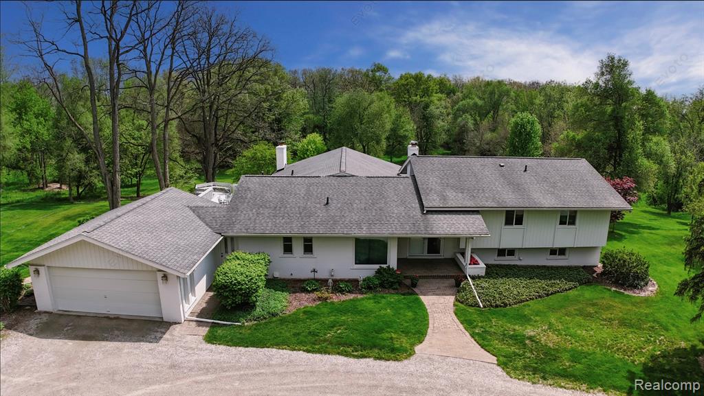 1700 Washington Road, Rochester, MI 48306