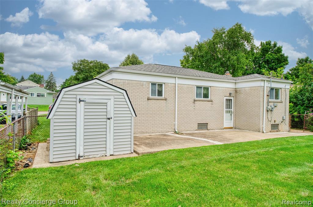 918 Squire Lane, Milford, MI 48381 — Photo 22