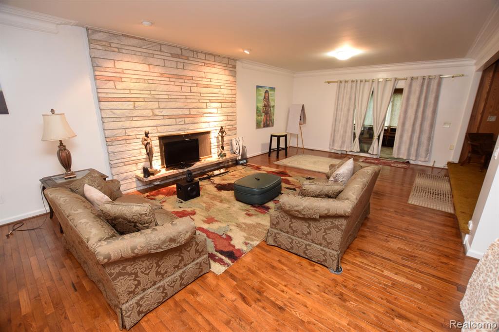6196 SIERRA Pass, Flint, MI 48532 — Photo 8