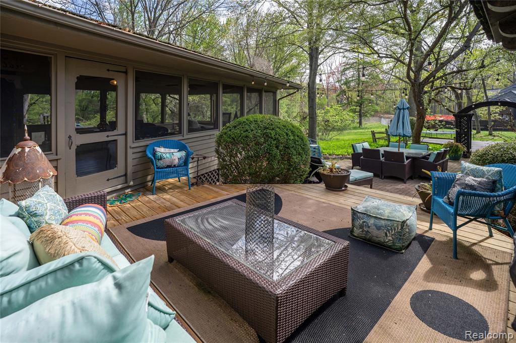 32870 Bingham Lane, Bingham Farms, MI 48025 — Photo 67