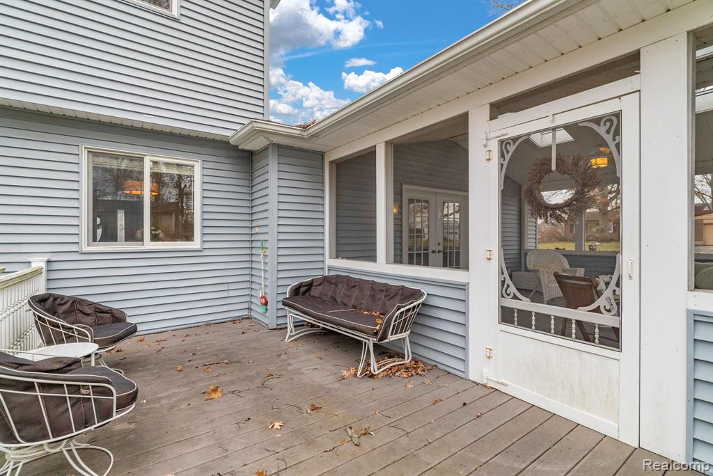 8482 BELLE BLUFF Drive, Grand Blanc, MI 48439 — Photo 64