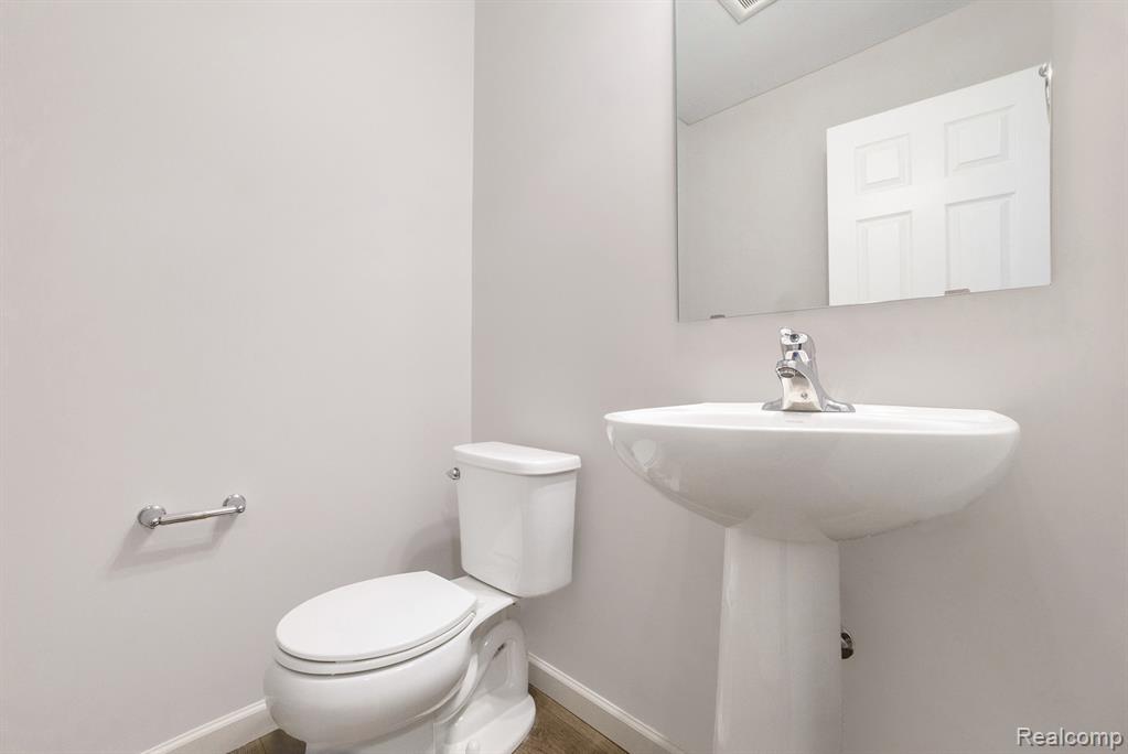 8152 Towas Lane, Fowlerville, MI 48836 — Photo 8