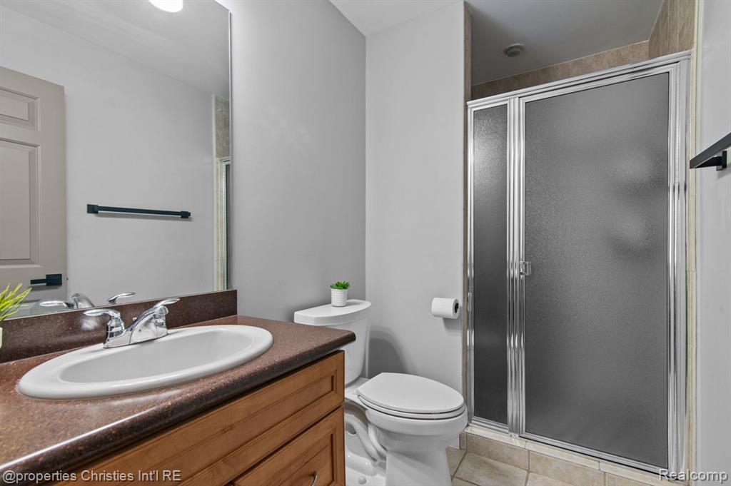 48252 BINGHAMPTON, Northville, MI 48168 — Photo 27