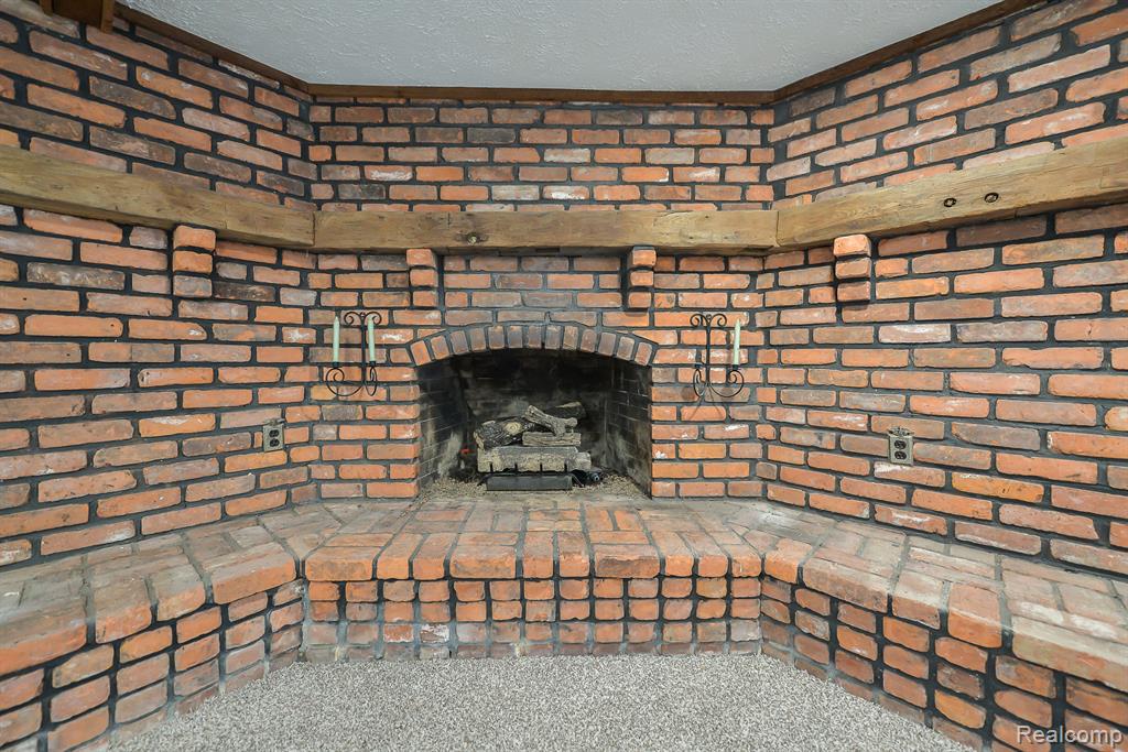 336 BEACHWAY Street, Whitmore Lake, MI 48189 — Photo 44