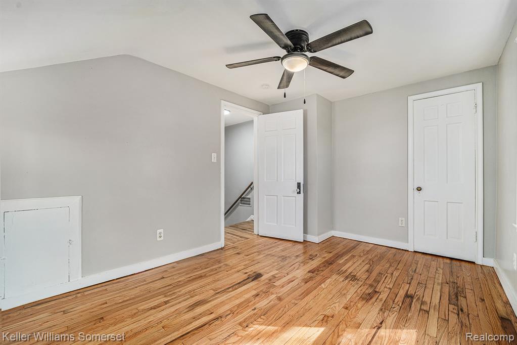 8043 Kaltz, Center Line, MI 48015 — Photo 7