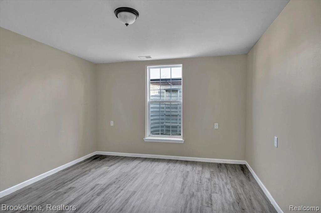 14371 SPEAKER Road, Lynn, MI 48097 — Photo 26