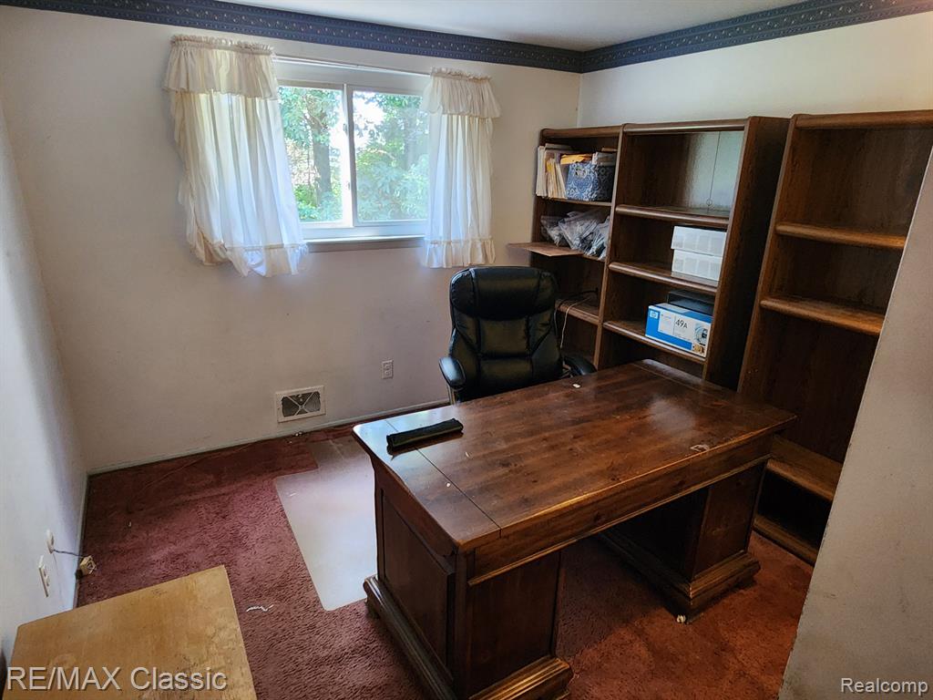 473 FOX RIVER Drive, Bloomfield Hills, MI 48304 — Photo 29