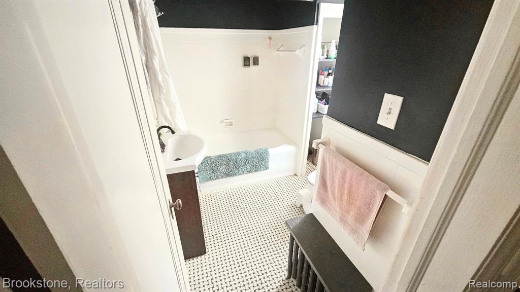 17511 Monica Street, Detroit, MI 48221 — Photo 32