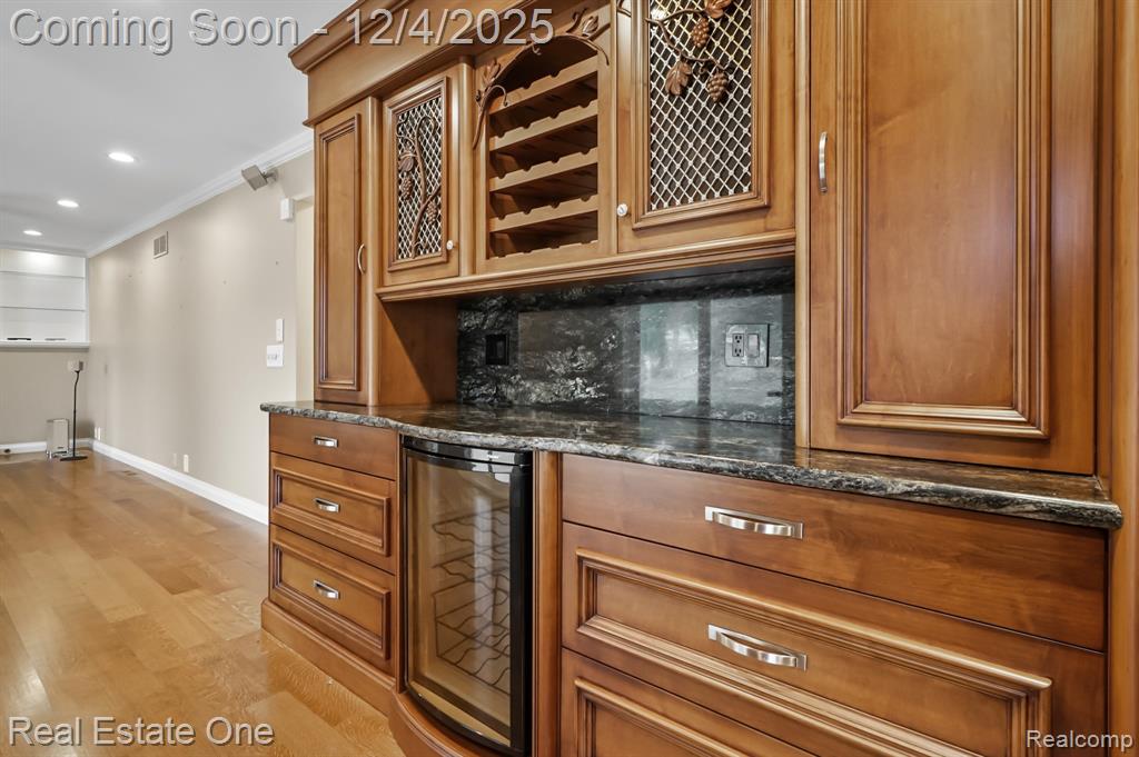 4147 Greensboro Drive, Troy, MI 48085 — Photo 12