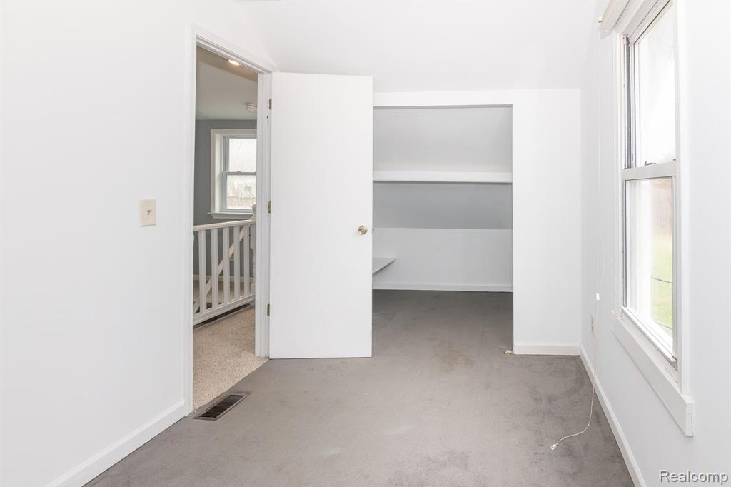 4941 S HILL Road, Milford, MI 48381 — Photo 17