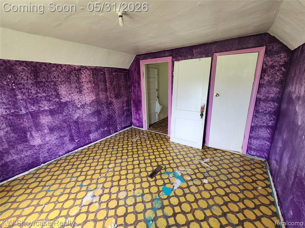 4356 S Vassar Road, Burton, MI 48519 — Photo 34