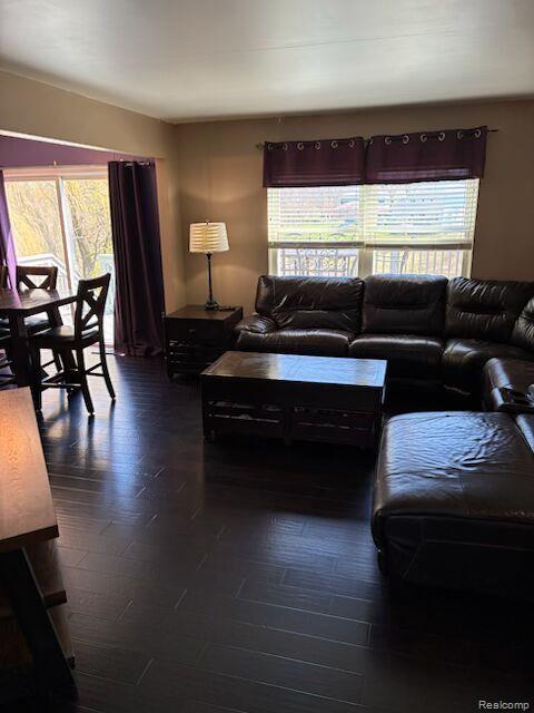 9440 Apple Court, Fenton, MI 48430 — Photo 5