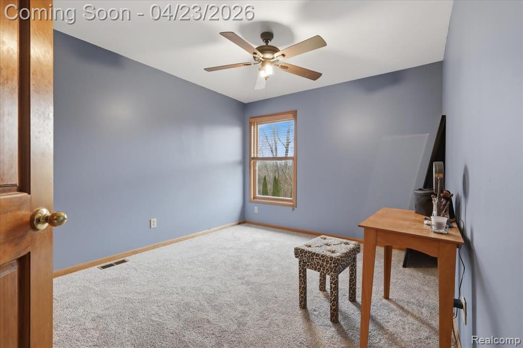 2309 Wood Creek Court, Burton, MI 48519 — Photo 26