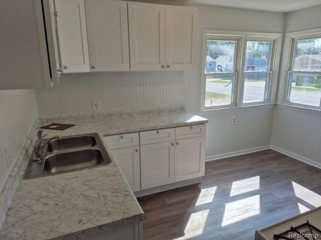 6810 Gilman Street, Garden City, MI — Photo 4