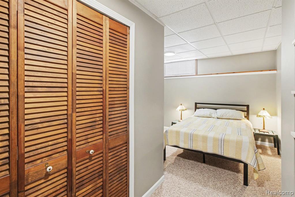 8620 Southridge Drive, Howell, MI 48843 — Photo 33