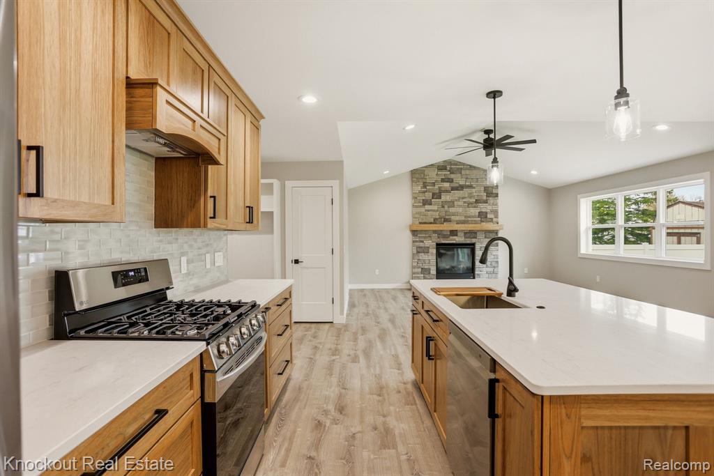 12095 Country Run Drive, Birch Run, MI 48415 — Photo 25