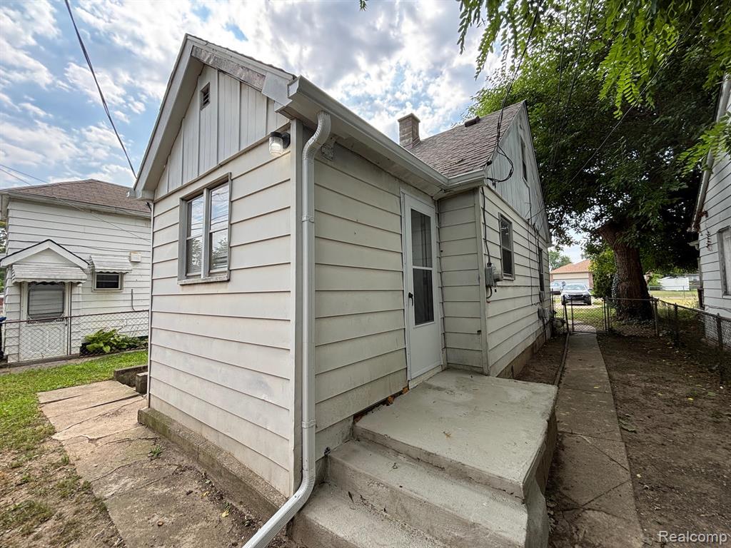 8119 Essex Avenue, Warren, MI 48089 — Photo 14