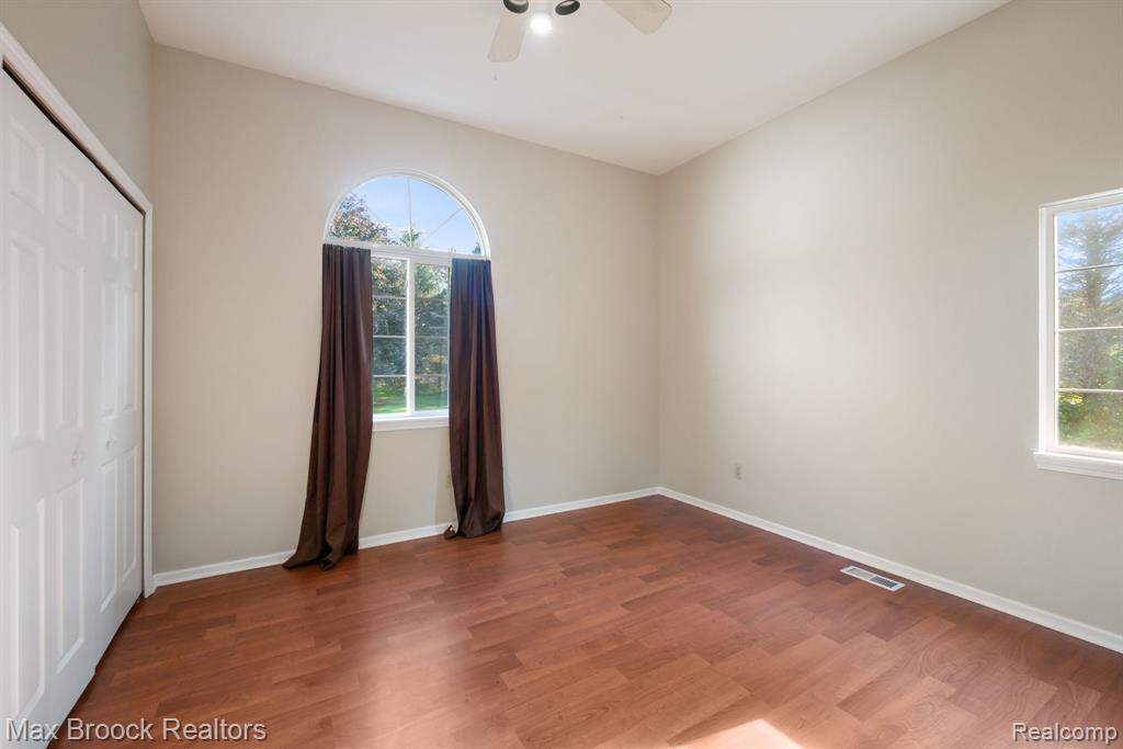 2165 Oakwood Road, Ortonville, MI 48462 — Photo 30