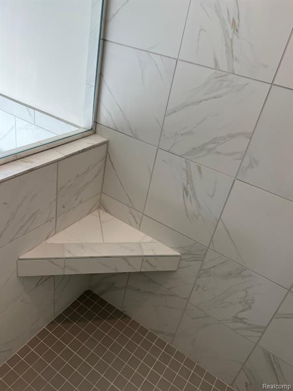 7296 Evergreen Trail, Almont, MI, 48003