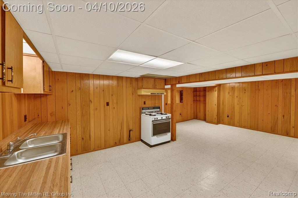 6623 N Silvery Lane, Dearborn Heights, MI 48127 — Photo 28