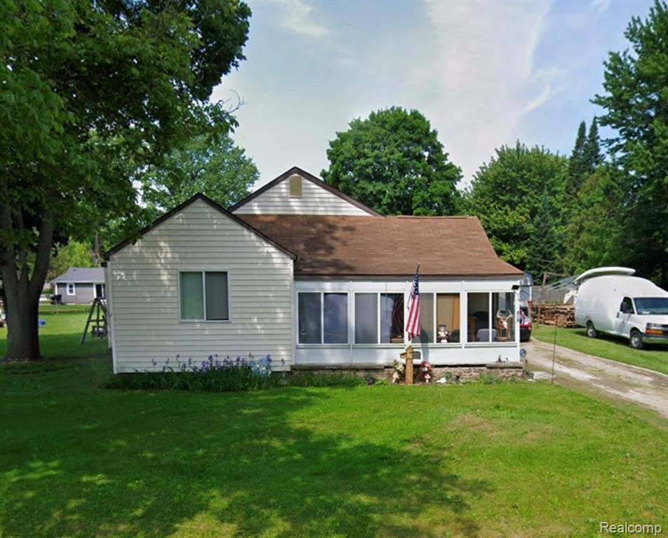 8185 Nixon Avenue, Mount Morris, MI 48458