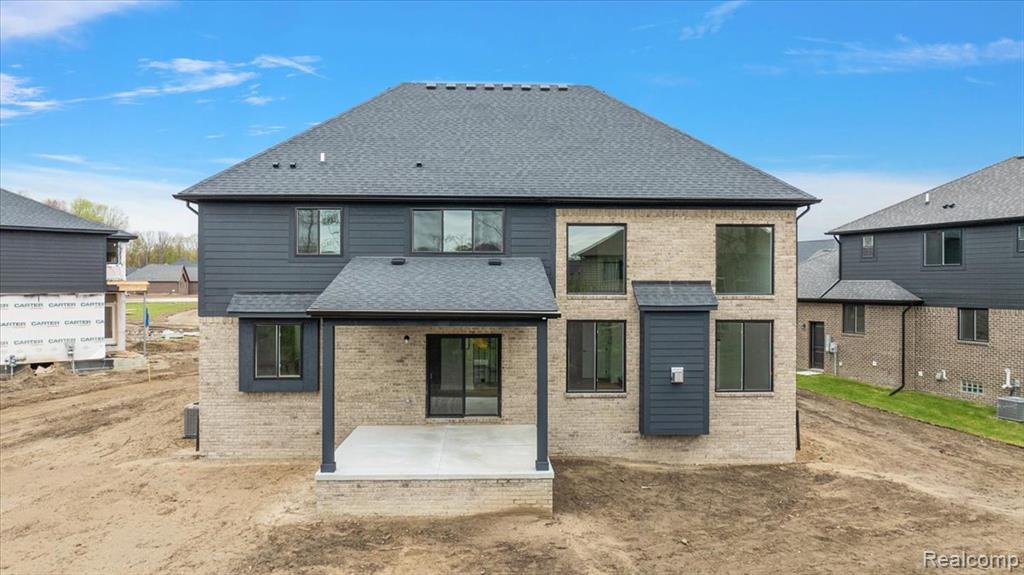 50318 Mistwood Drive, Macomb, MI 48042 — Photo 49
