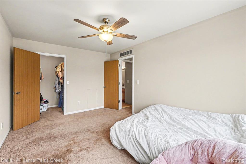 44643 Connecticut Court, Clinton Twp, MI 48038 — Photo 11