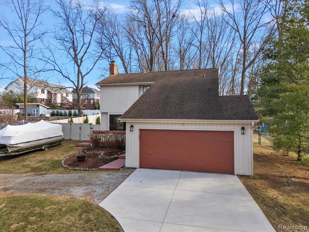 5621 SALLY Road, Clarkston, MI 48348 — Photo 44