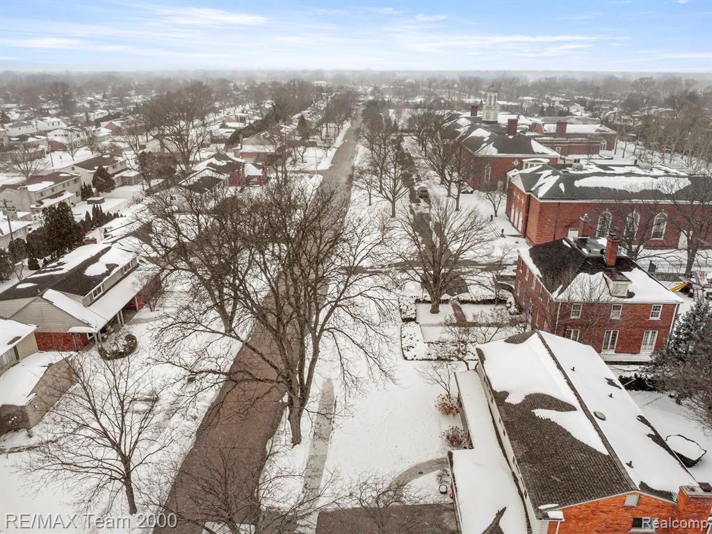 741 Briarcliff Drive, Grosse Pointe Woods, MI 48236 — Photo 68