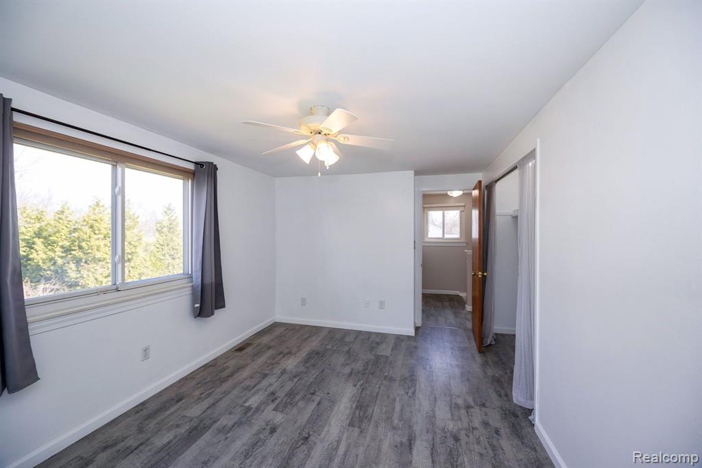 9722 BLAUVELT Drive, Grosse Ile, MI 48138 — Photo 30