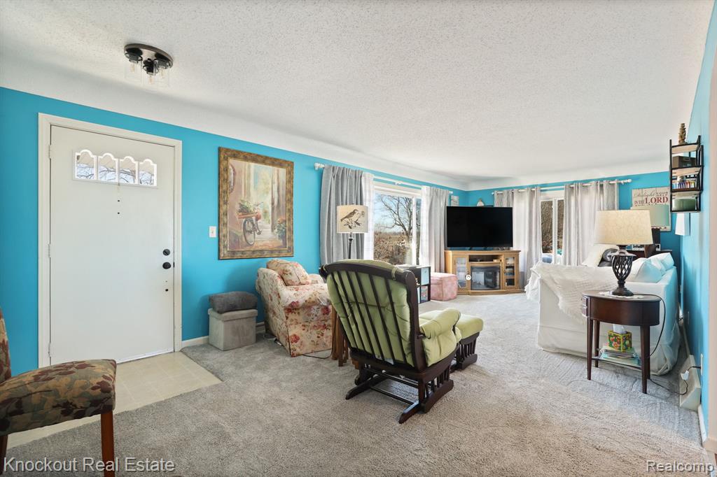 4071 S Vassar Road, Vassar, MI 48768 — Photo 9