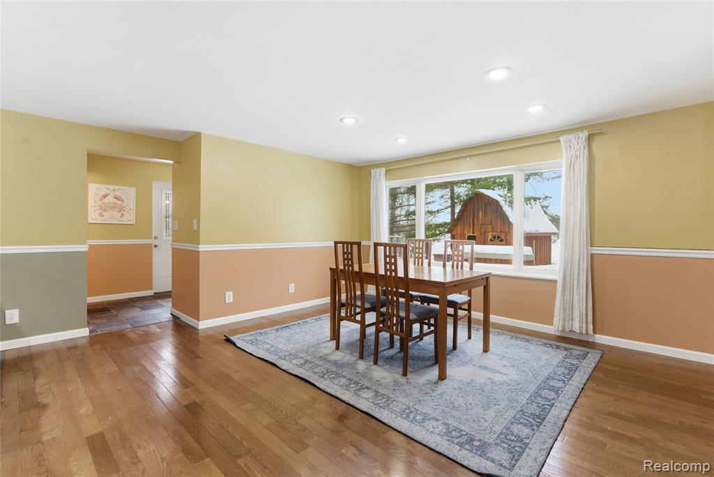 6290 Briggs Lake Drive, Brighton, MI 48116 — Photo 17