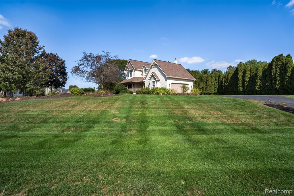 9339 Summercress Drive, Brighton, MI 48116 — Photo 32