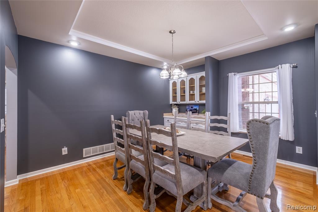 4204 Pavilion Court, Fenton, MI 48430 — Photo 8