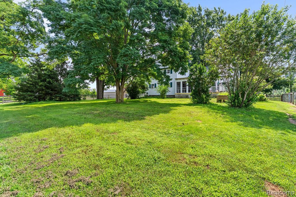 4470 Rochester Road, Dryden, MI 48428 — Photo 8
