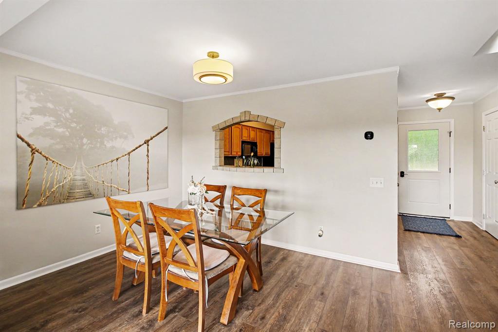 678 Summit Ridge Drive, Milford, MI 48381 — Photo 11