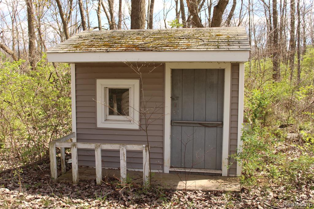 9307 MCAFEE Road, Montrose, MI 48457 — Photo 40