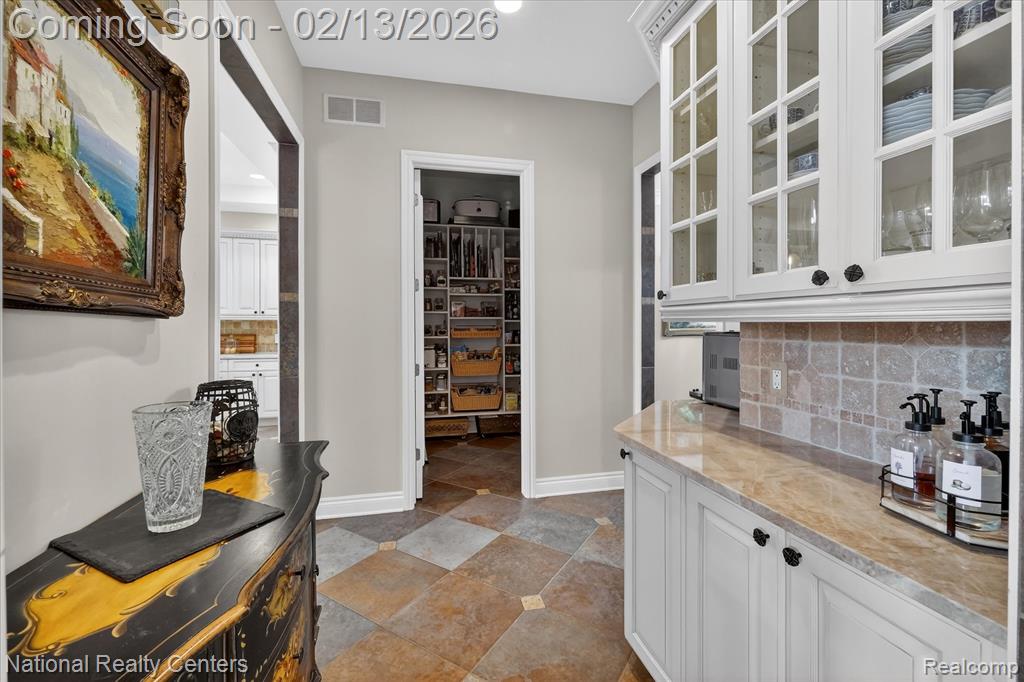 721 Elderberry Court N, Walled Lake, MI 48390 — Photo 27