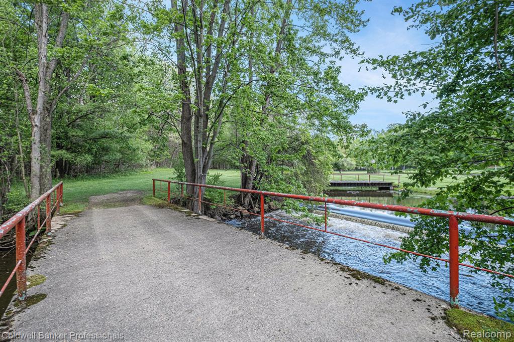 2103 E NEWARK Road, Lapeer, MI 48446 — Photo 66