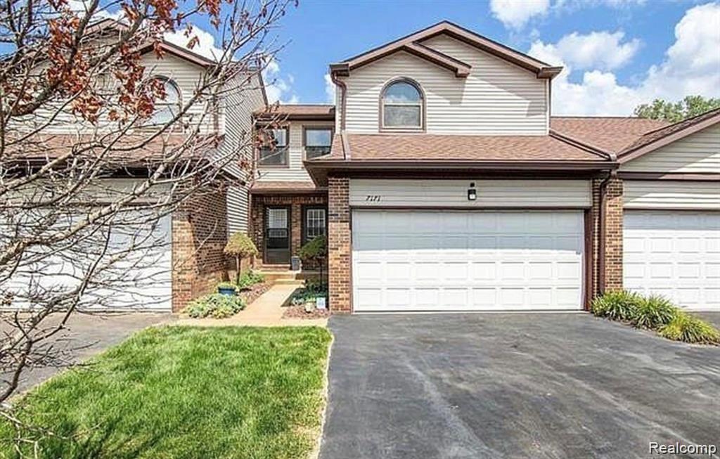 7171 Bluewater Drive, Clarkston, MI 48348